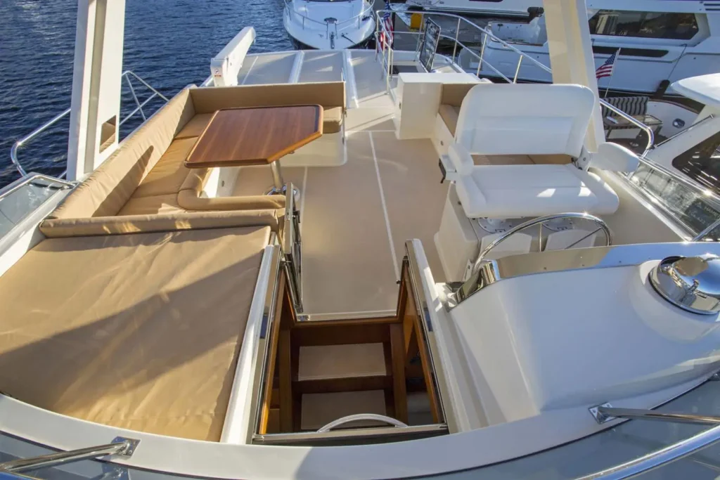 Exterior photo of the Fleming 58 / 60