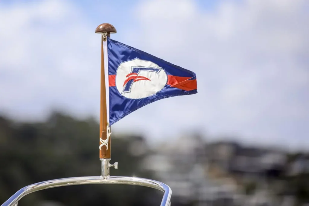 Detail photo of the Fleming 65