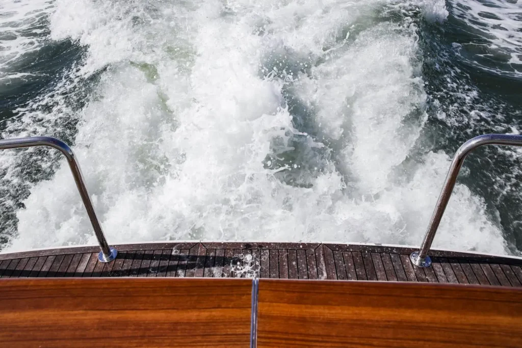 Detail photo of the Fleming 65