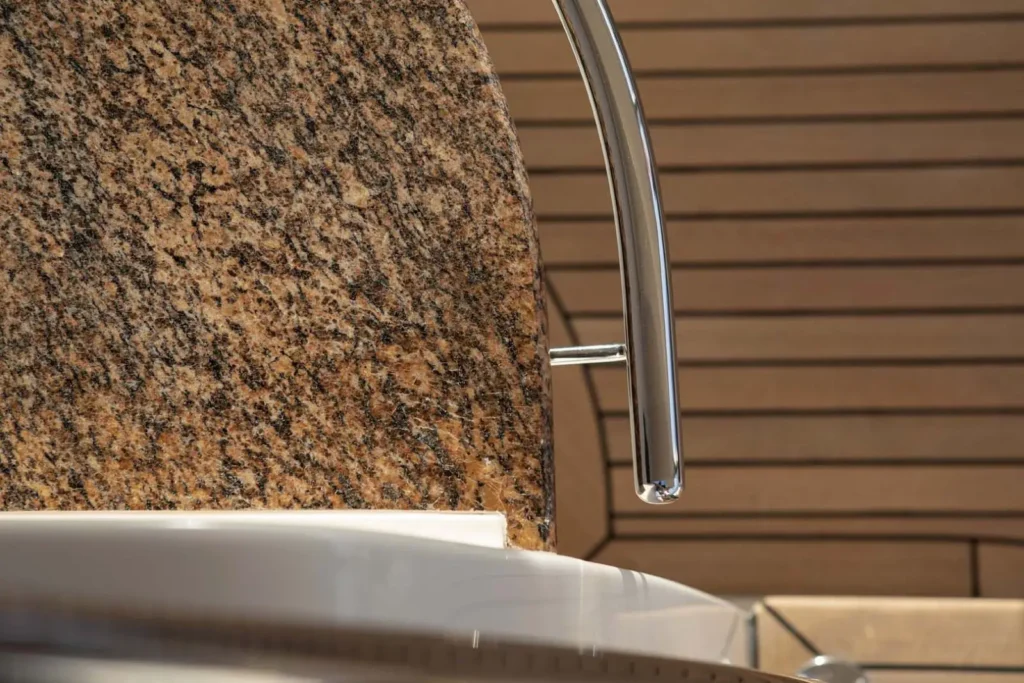 Detail photo of the Fleming 78