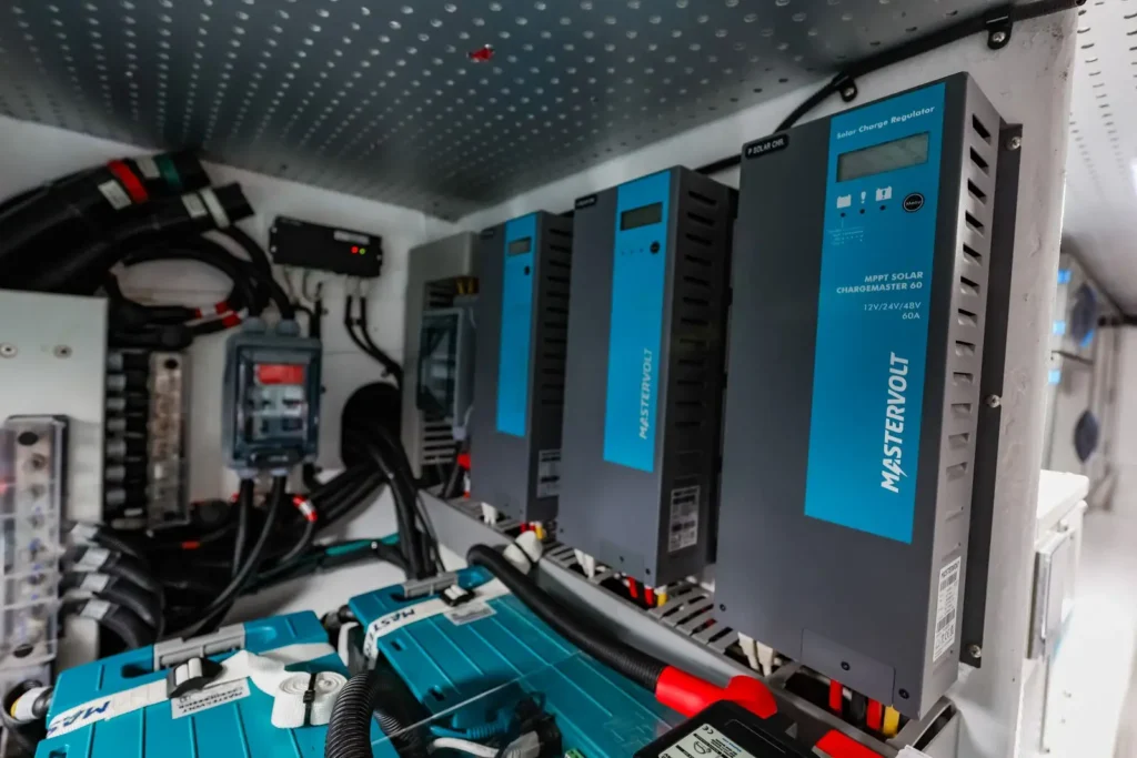 Detail photo of the Fleming 85